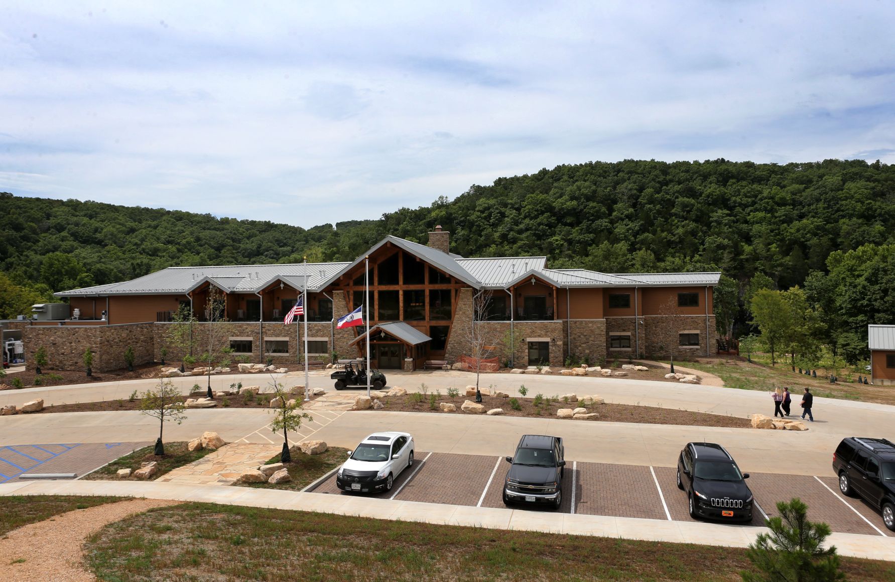 Echo Bluff State Park